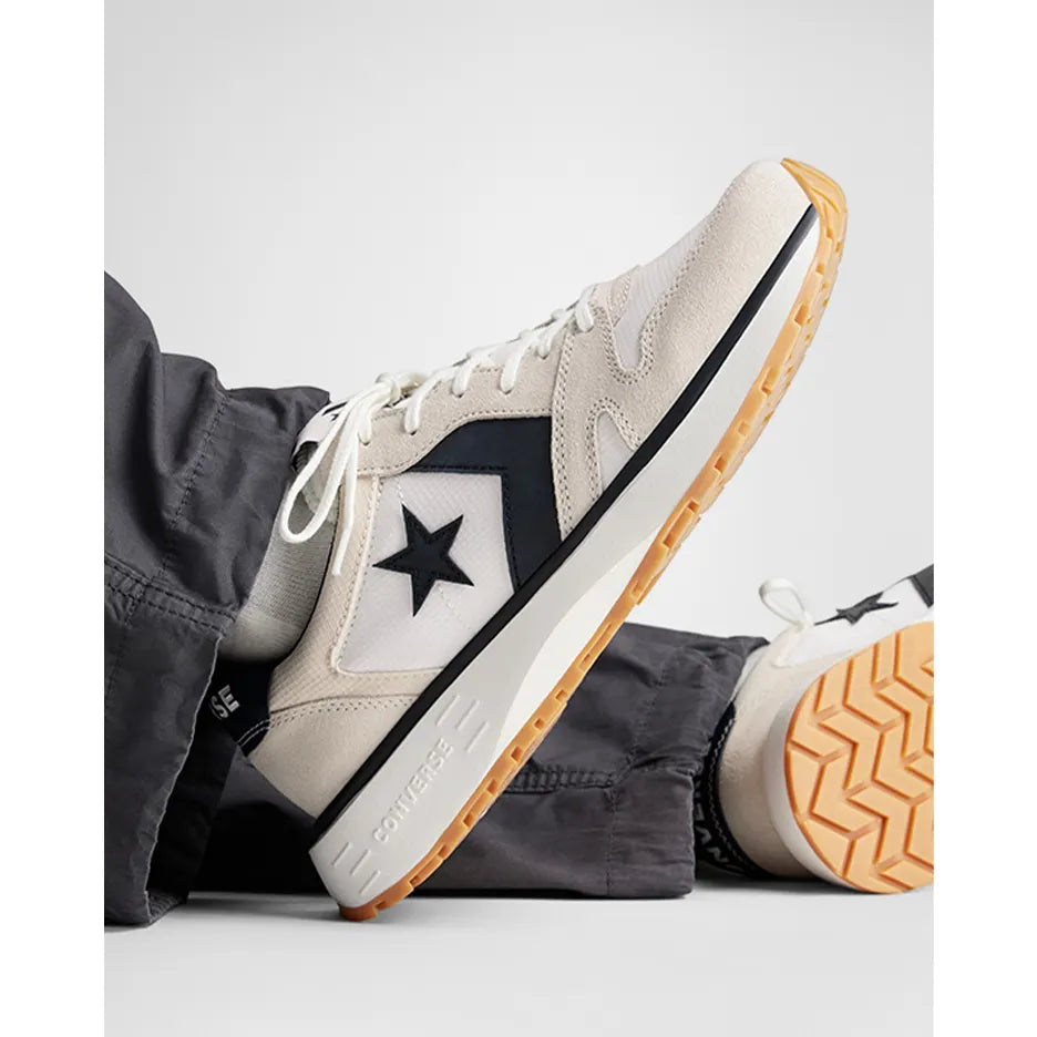 OMNI EGRET/VINT WHT/BLK