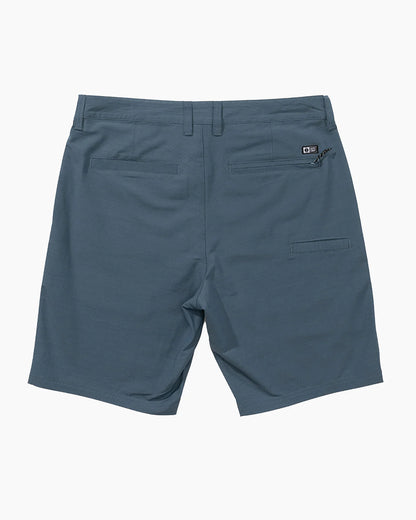 Short Salty Crew Shortfin Hybrid