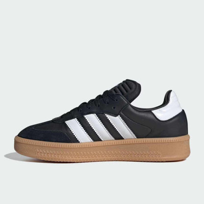 SAMBA XLG BLACK WHITE GUM
