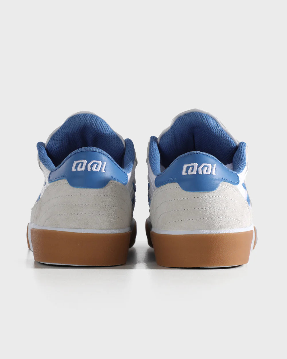 CAMBRIDGE LAKAI WHITE SUEDE PARISIAN GUM