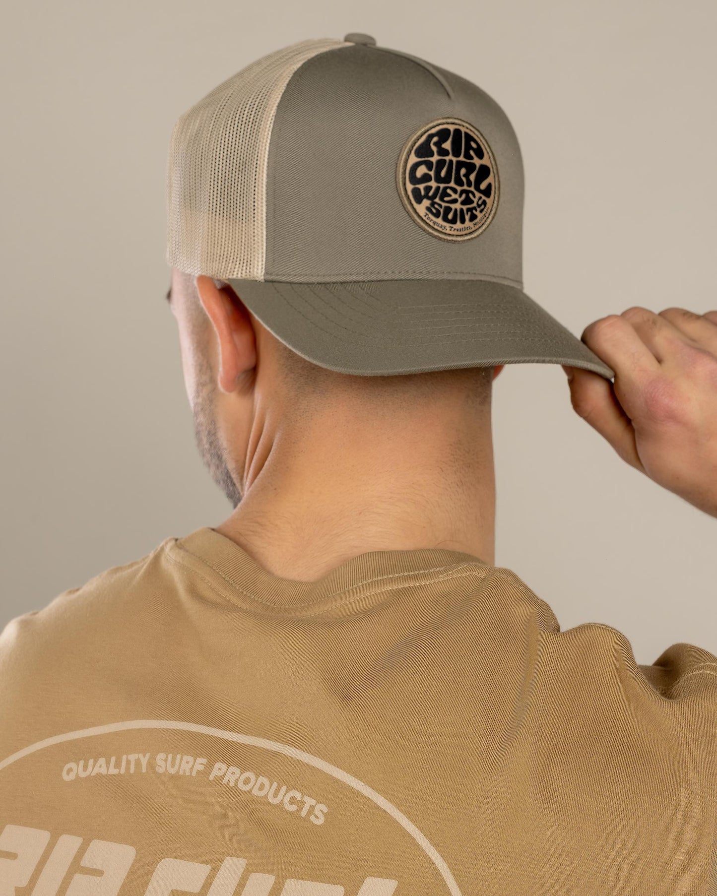 WETSUIT ICON TRUCKER
