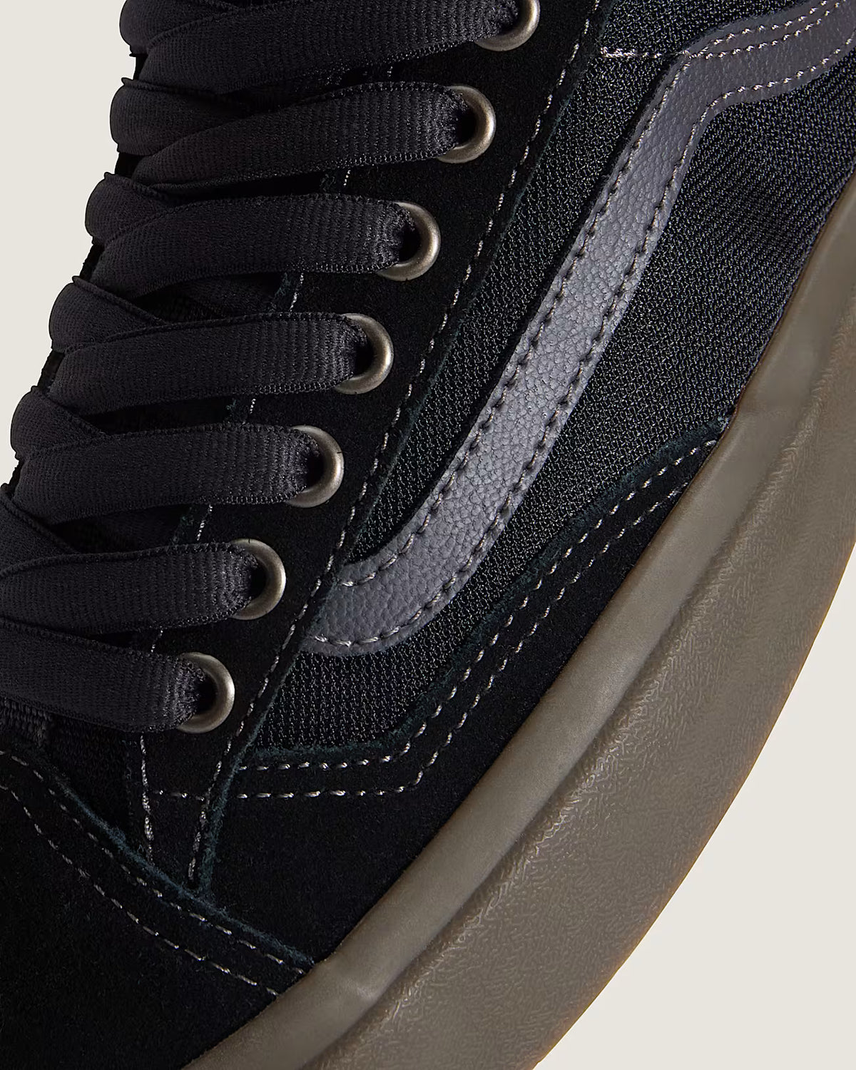 Skate Old Skool 36 + black