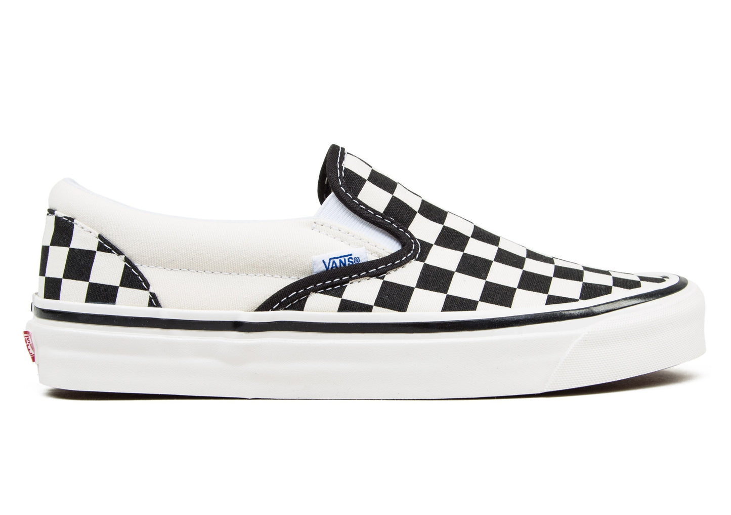 Classic slip-on B