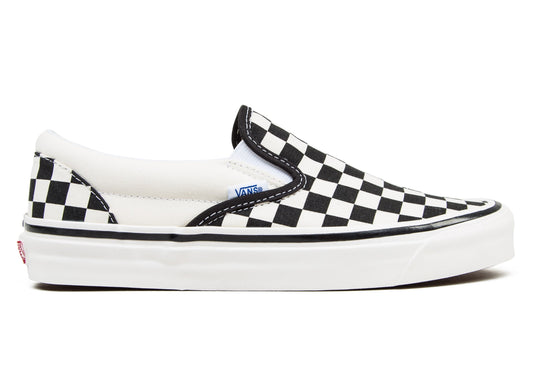 Classic slip-on B