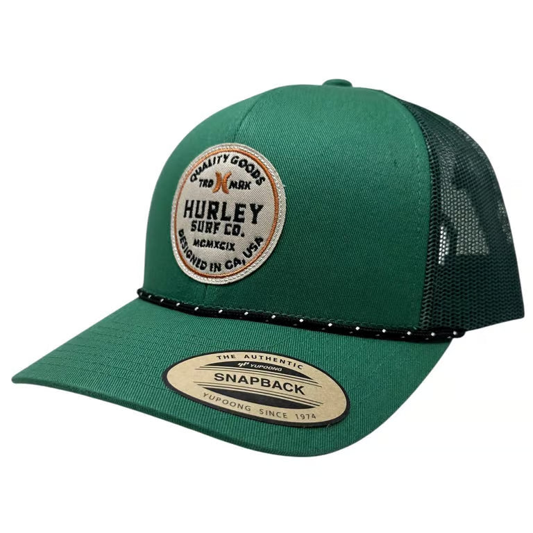 M Jetties Trucker