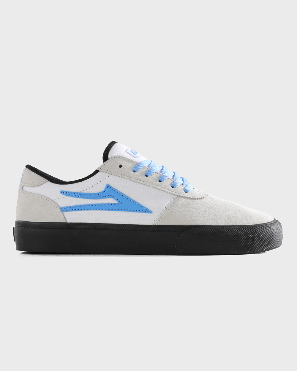 MANCHESTER LAKAI WHITE BLACK SKY