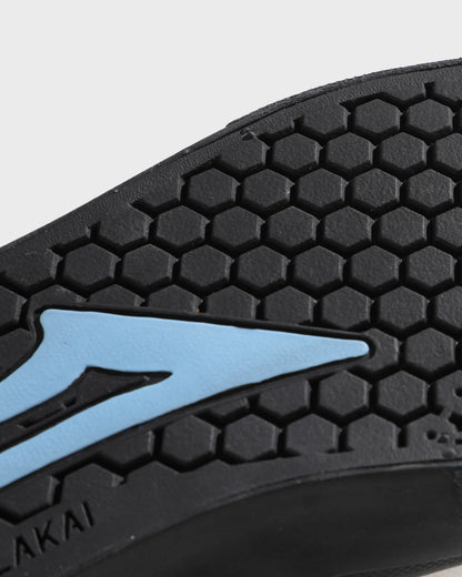 MANCHESTER LAKAI WHITE BLACK SKY