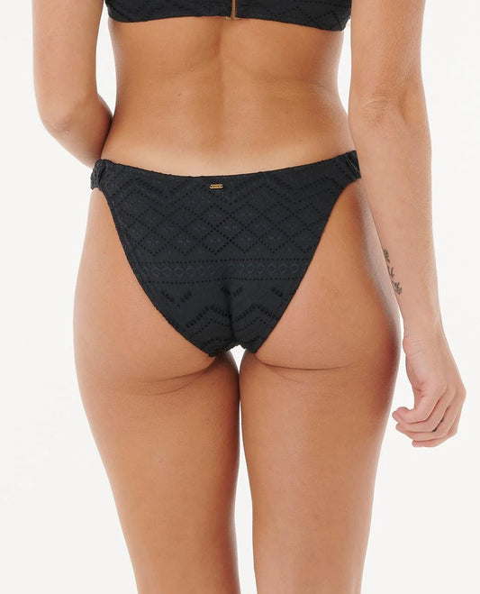 {{ product_title }} - {{ vendor }} | Swell Costa Rica